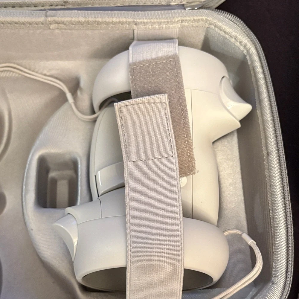 Oculus Headset